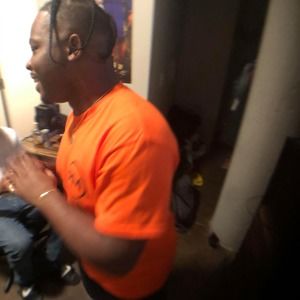 Meet your Posher, Tezze